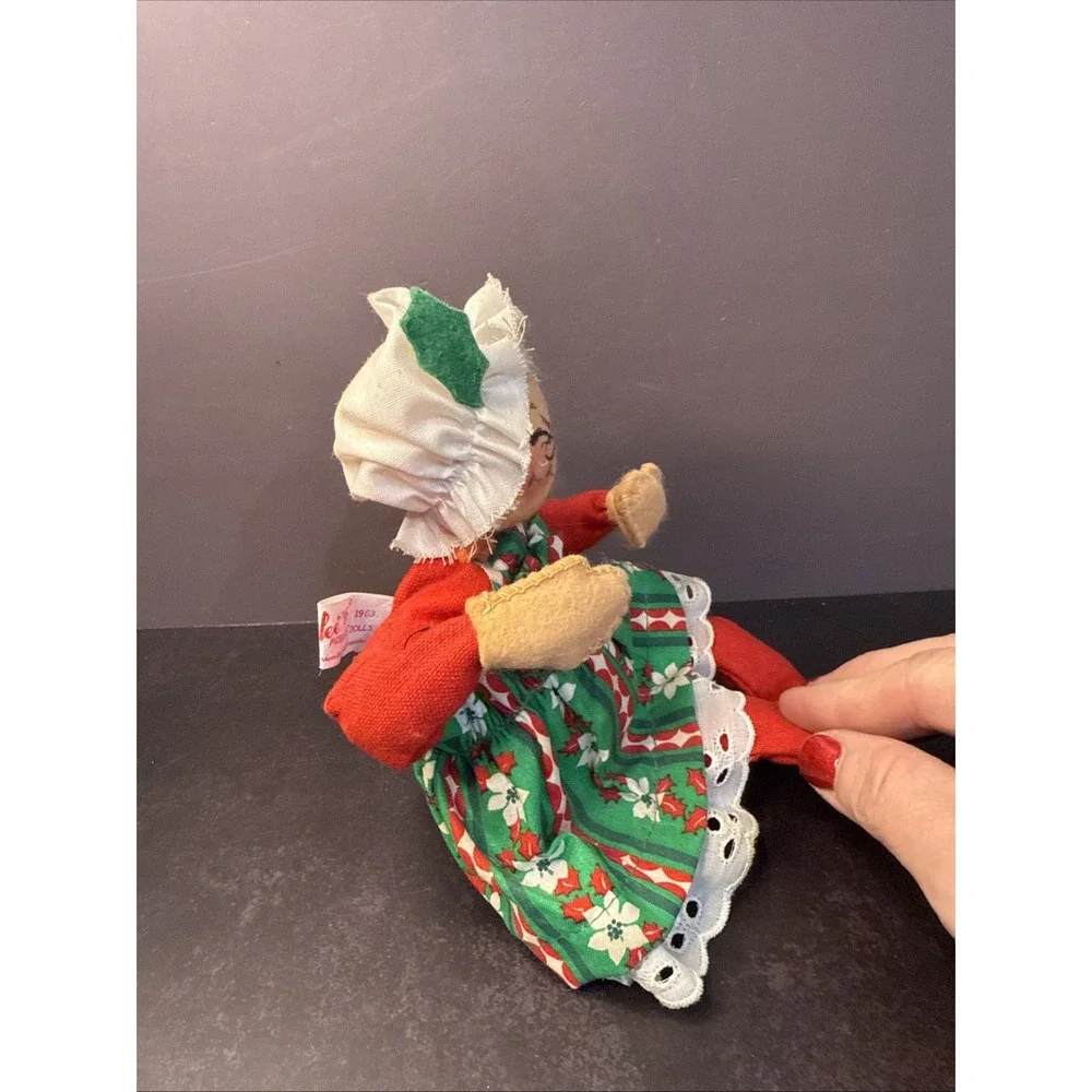 Annalee vintage dolls